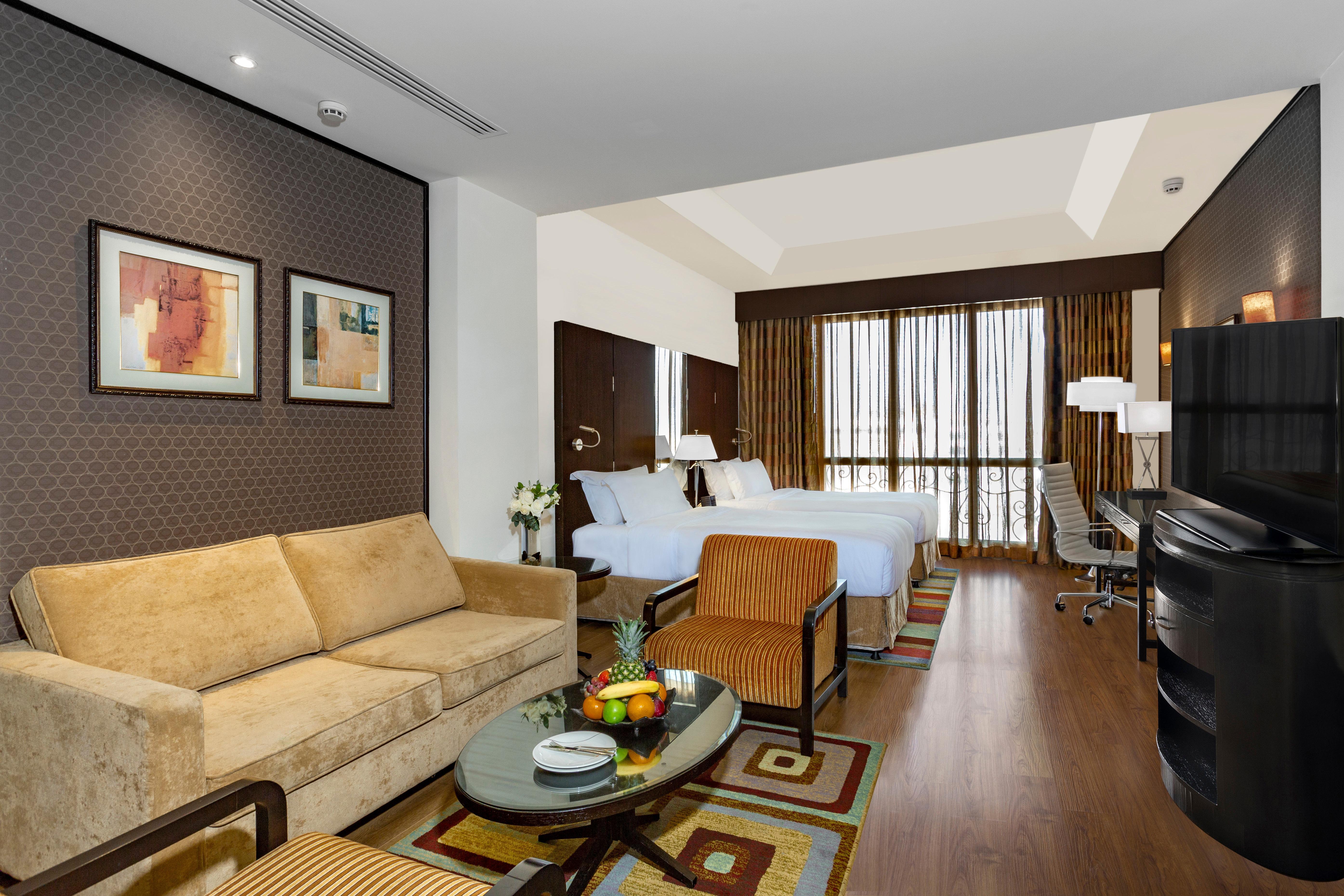 Отель Crowne Plaza Al Khobar By Ihg Экстерьер фото A room at the hotel