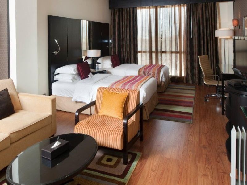 Отель Crowne Plaza Al Khobar By Ihg Экстерьер фото A room at the hotel